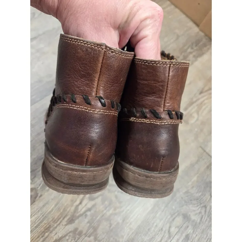 Comfortiva Align Bootie Zip Leather Weather Proof Ankle Boots Size 7.5M Brown